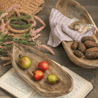 Retro Wooden Boat-Shaped Fruit Platter