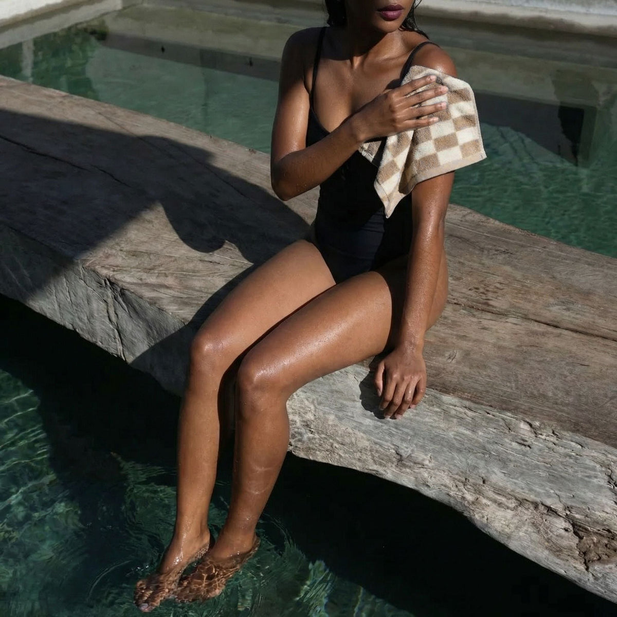 The Pietra Towel