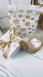 Festive Christmas Tree Candle – Handmade Decorative Soy Wax Candle for Holiday Home Decor & Gifts